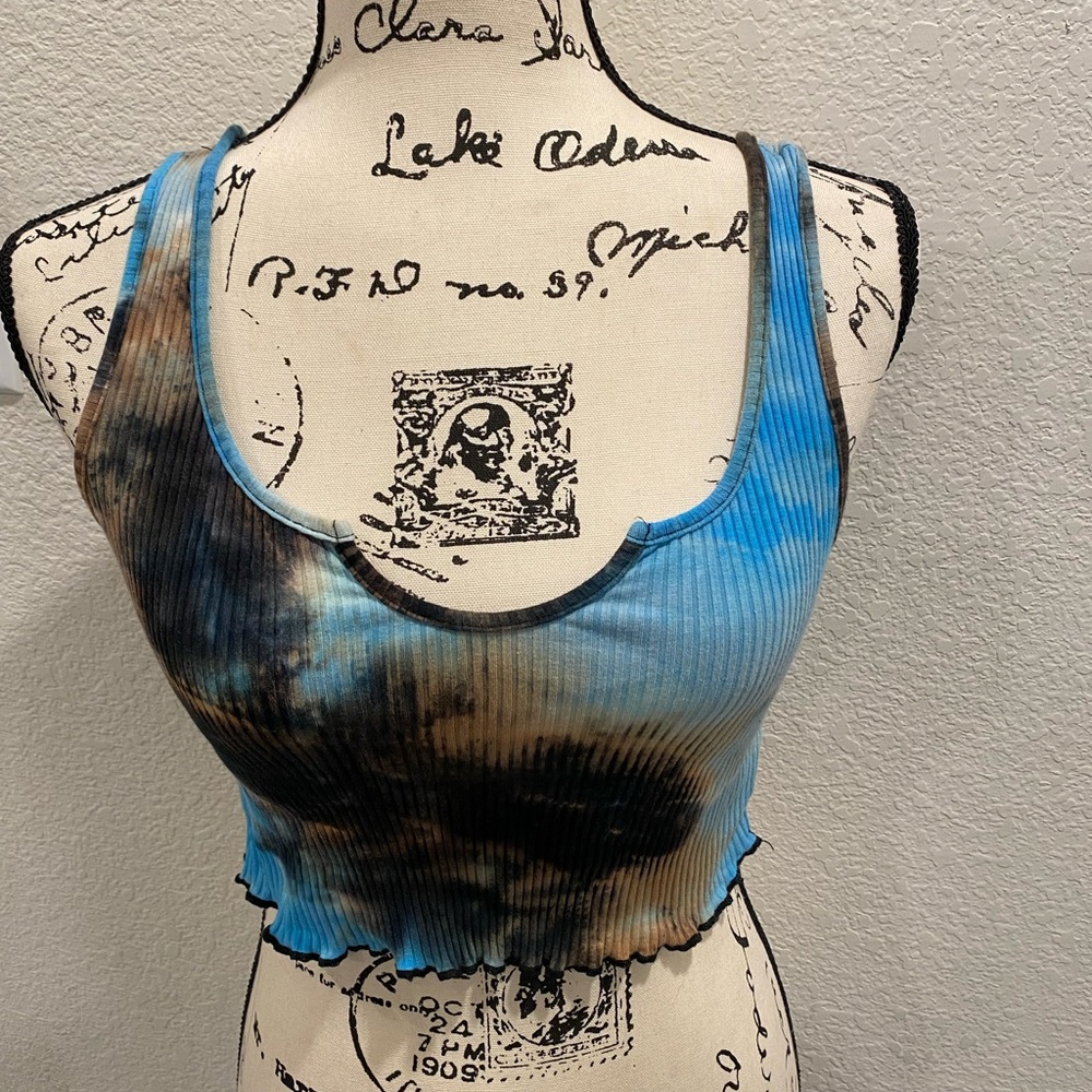 Crop top shirt